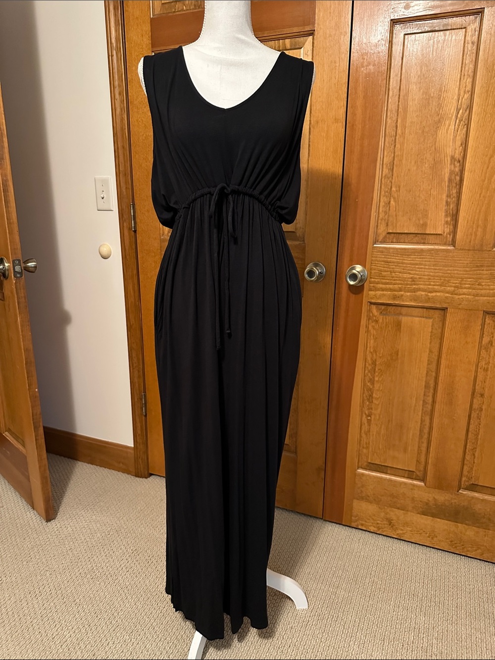 Maurice’s Black Sleeveless Romper with Drawstring Waist/pockets XL lightweight!